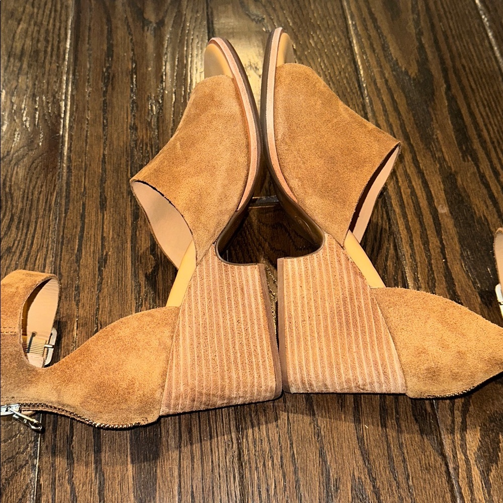 Kork-Ease Tan Suede Block Heel Sandals size 10 - Picture 8 of 10
